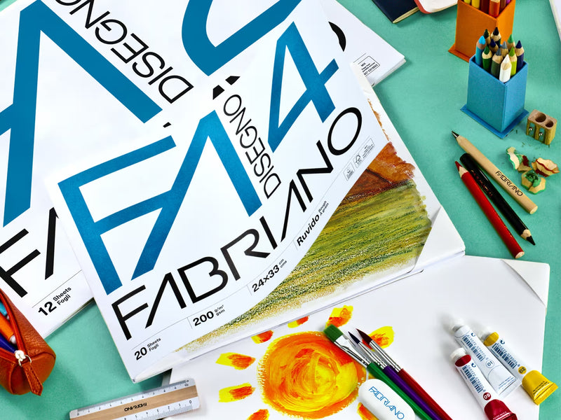 Album Disegno Fabriano F4 Liscio 33 x 48 cm / 220 gr / 20 Fogli