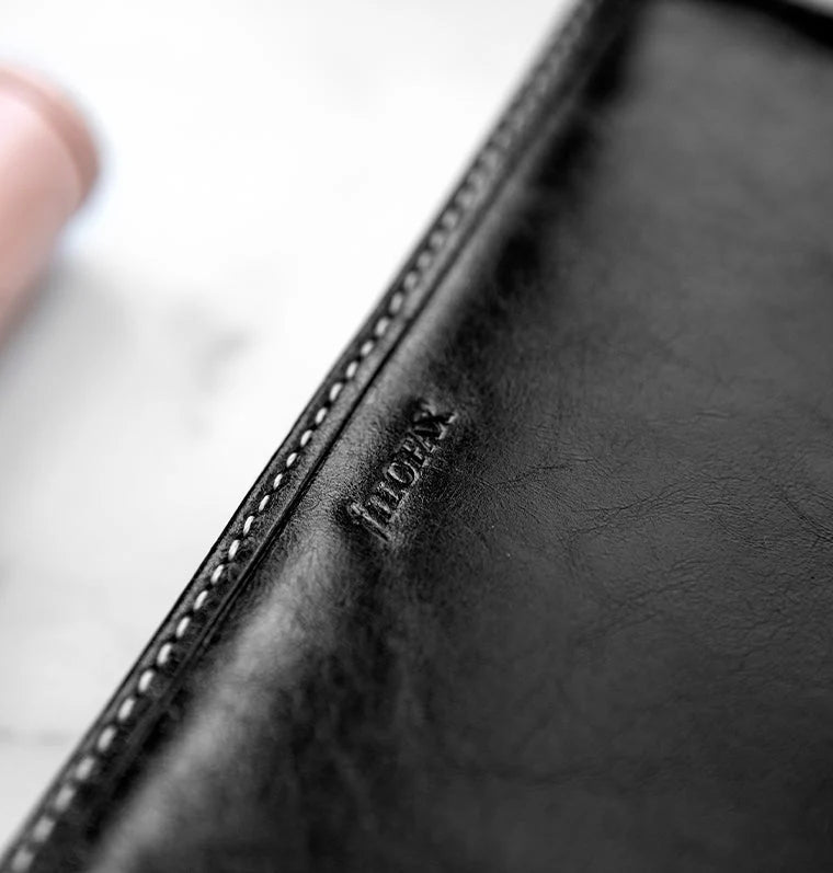 Organizer Filofax Malden Personal Compact con Zip Nero con Planner Annuale non Datato