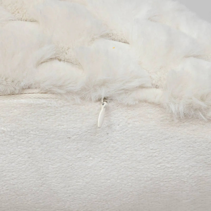 Cuscino Adriel in Pelliccia Beige 38 x 58 cm