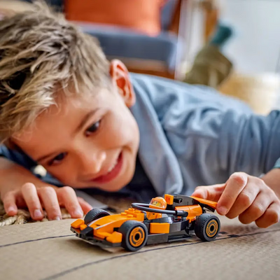 LEGO Pilota e Monoposto McLaren F1®