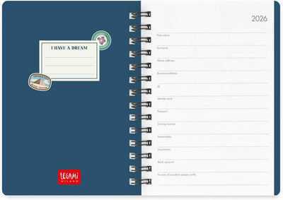 Agenda 12 Mesi Legami Settimanale Small Spiralata 2026 Travel Stickers con Chiusura ad Elastico