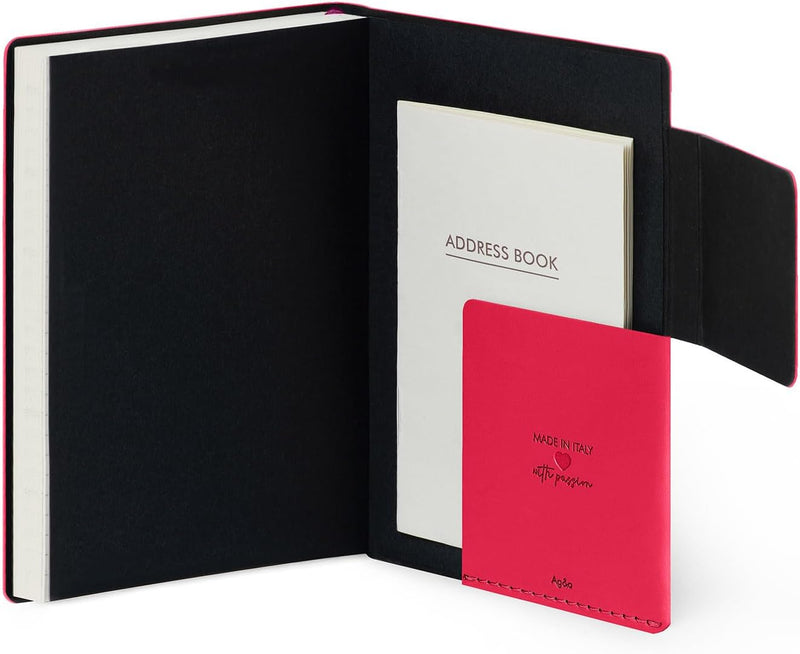 Agenda 12 Mesi Legami Giornaliera Small 2026 Cherry Bomb con Chiusura ad Elastico