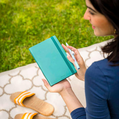 Agenda 12 Mesi Legami Settimanale Medium con Notebook 2026 Pastel Mint con Chiusura ad Elastico