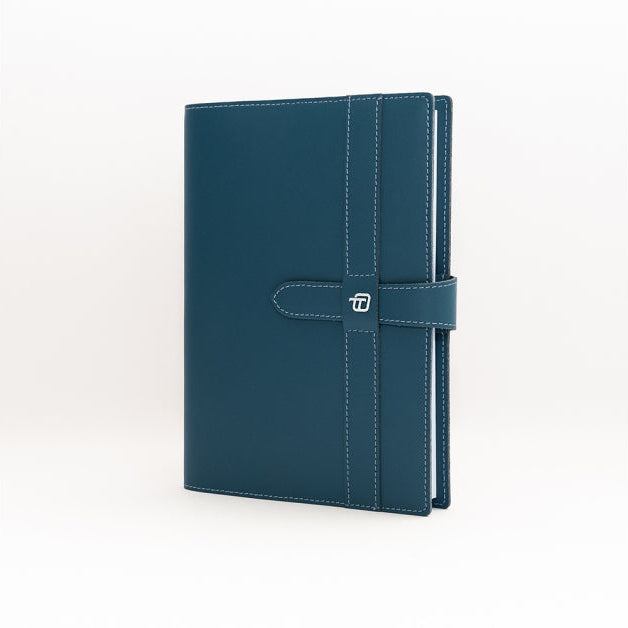 Agenda 12 Mesi Giornaliera 2026 Intempo Elegance Intercambiabile in Pelle con Laccio Blu 15 x 21 cm