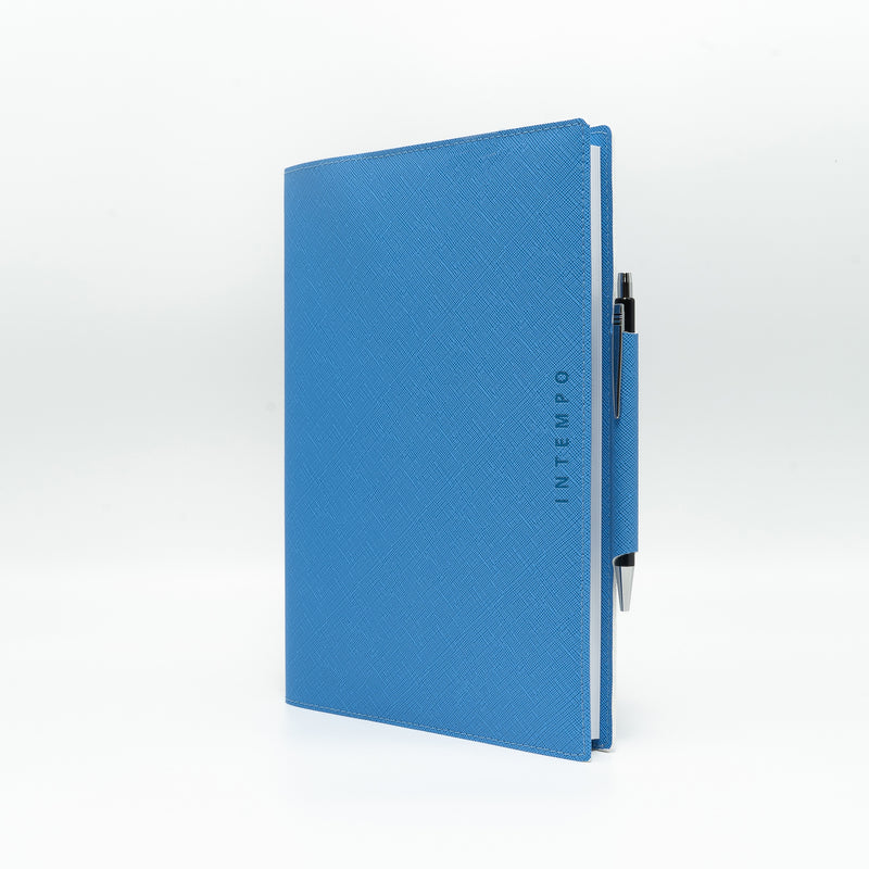 Agenda 12 Mesi Giornaliera 2026 Intempo Saffiano Intercambiabile in Similpelle Rigata Blu 17 x 24 cm