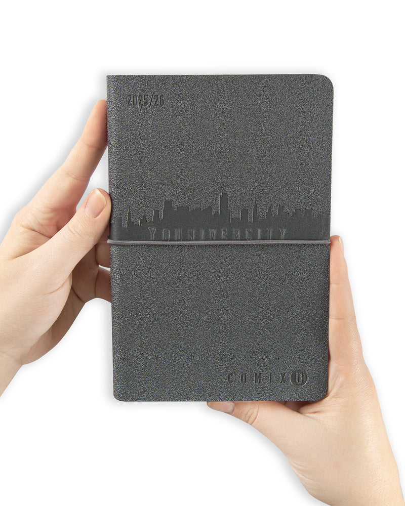 Agenda Settimanale 13 Mesi 25/26 Medium Comix U Younivercity Grey
