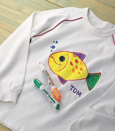 Pennarello Marcatore Artline T-Shirt a Punta Conica 2 mm per Tessuto Verde Chiaro