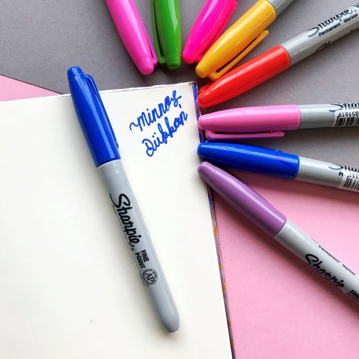 Il pennarello indelebile è impermeabile? - | Kaywin- Penna a colori personalizzata Il pennarello indelebile è impermeabile? - | Kaywin- Penna a colori personalizzata