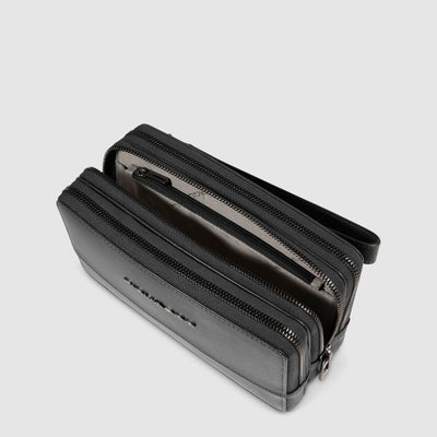 Astuccio Pochette Piquadro New Classic in Pelle a 3 Cerniere con Tracolla Removibile Nero