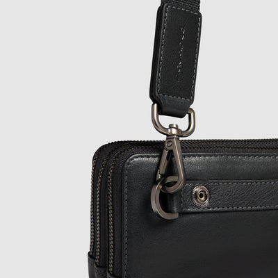 Astuccio Pochette Piquadro New Classic in Pelle a 3 Cerniere con Tracolla Removibile Nero