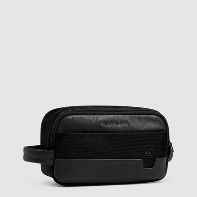 Beauty Case da Uomo Piquadro Marcel in Pelle e Tessuto Riciclato Nero