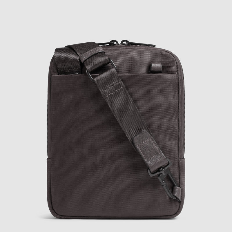 Borsello Piquadro Marcel in Pelle e Tessuto con Porta iPad®mini Testa di Moro