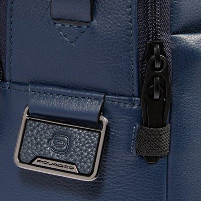 Borsa Briefcase Piquadro Russel in Pelle con Porta PC e iPad® 12,9" con 3 Manici e Doppio Comparto Blu