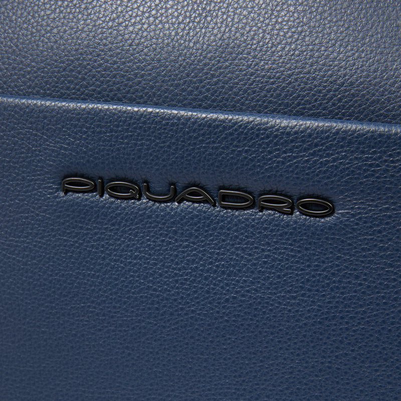 Borsa Briefcase Piquadro Russel in Pelle con Porta PC e iPad® 12,9" con 3 Manici e Doppio Comparto Blu