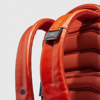 Zaino Piquadro Blue Square in Pelle con Porta PC 14'' e iPad® 11'' Nero