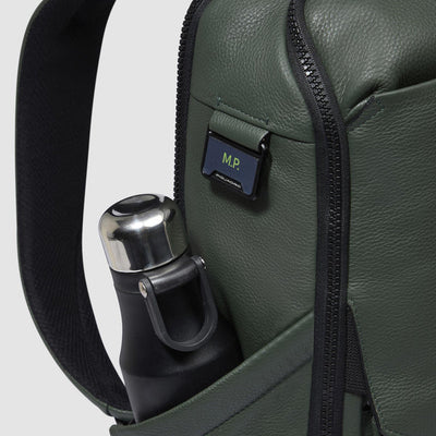 Zaino da Viaggio Piquadro Than con Porta PC 14'' e iPad® in Pelle Verde