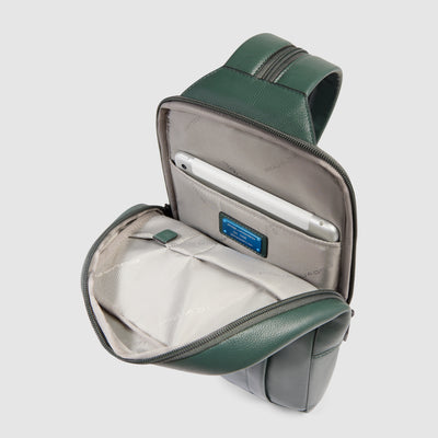 Zainetto Monospalla da Uomo Piquadro Russel in Pelle con Porta PC e Ipad® con RFID Verde