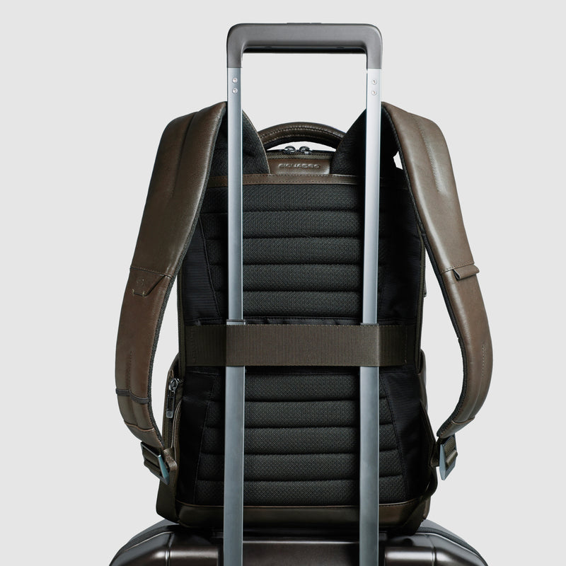 Zaino Piccolo da Uomo Piquadro New Classic in Pelle con Porta PC 13&
