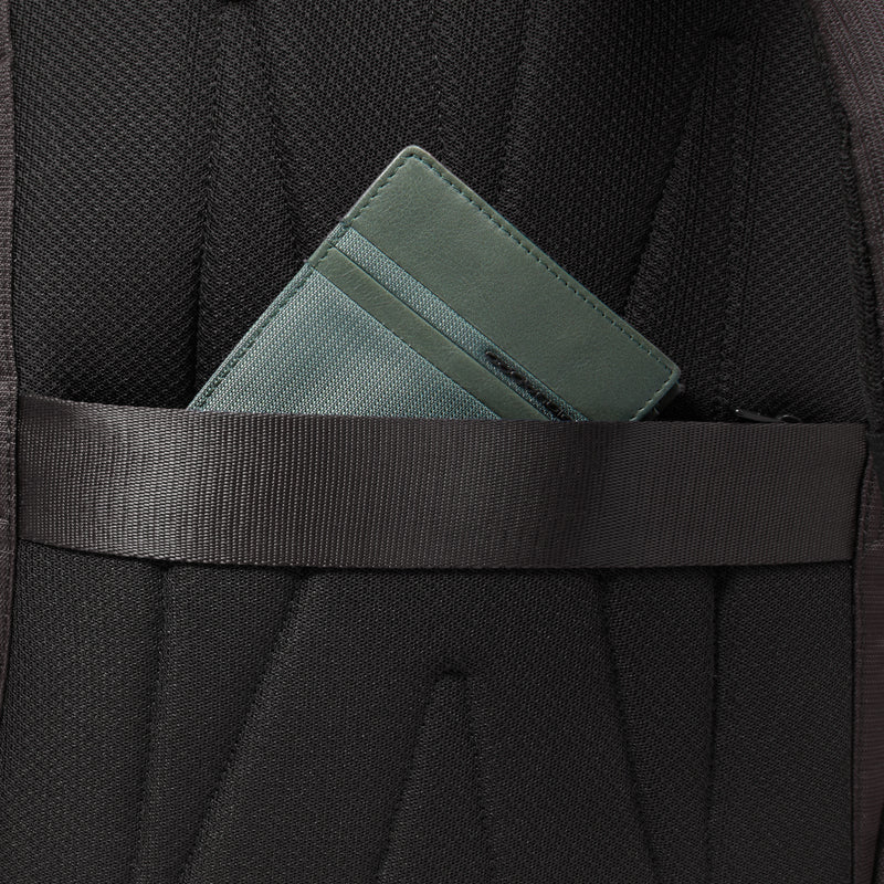 Zaino Piquadro Marcel in Pelle e Tessuto con Porta PC 14" Testa di Moro