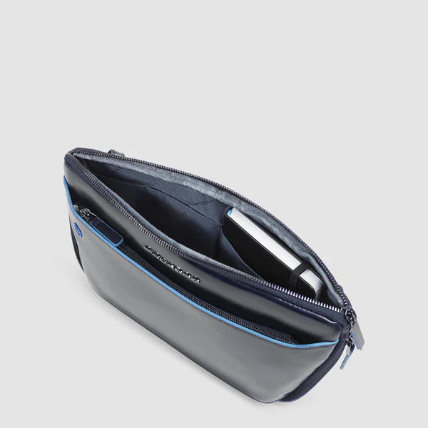 Marsupio Piatto Espandibile Piquadro Blue Square in Pelle con Attacchi Riposizionabili Blu