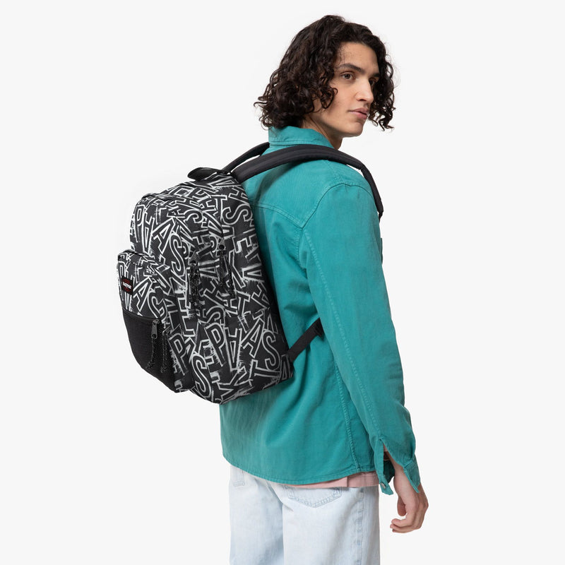 Zaino Pinnacle Eastpak Letters Black