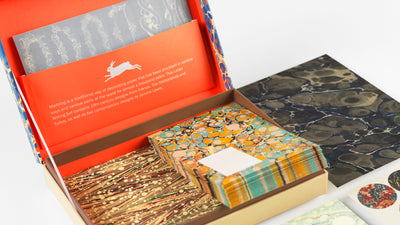 Carta da Lettere Pepin Marbled Paper con Fogli A5, Buste e Stickers - 80 pezzi