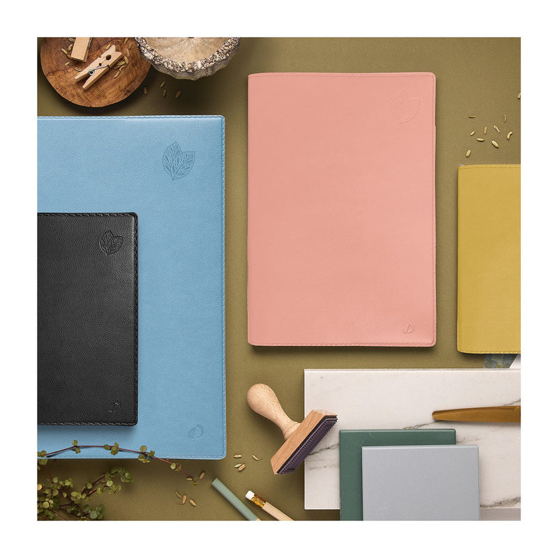 Agenda 12 Mesi Scolastica Giornaliera Quo Vadis EuroTextAgenda Equology 2025/2026 Giallo 12 x 17 cm