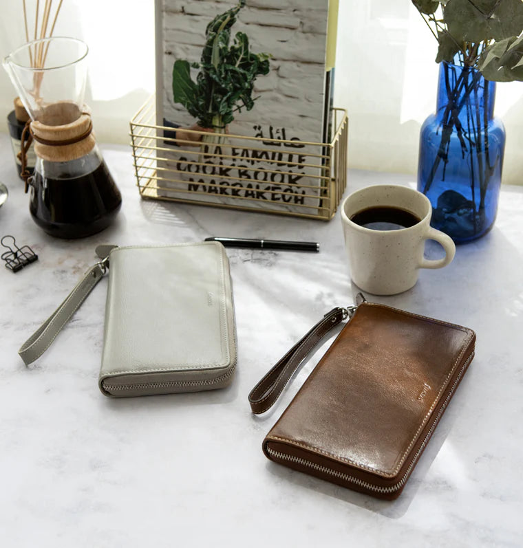 Organizer Filofax Malden Personal Compact con Zip Stone con Planner Annuale non Datato