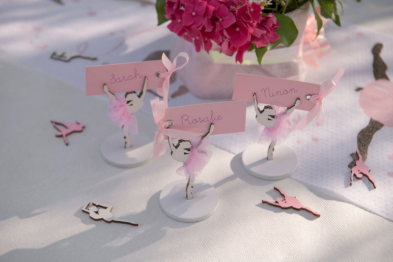 Tag in Carta Rosa con Gancio 3 x 7 x 16 cm - 12 pezzi